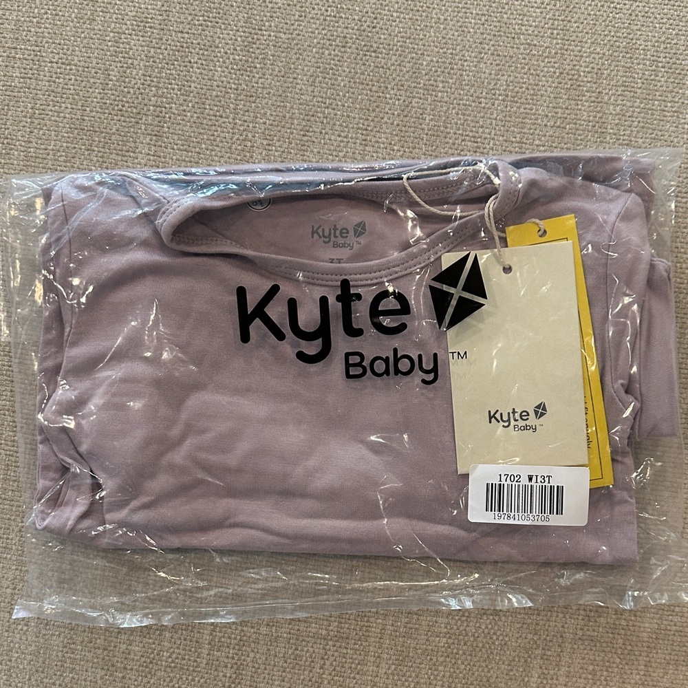 Kyte BABY Wisteria 2 piece long sleeve pajama set 3T
